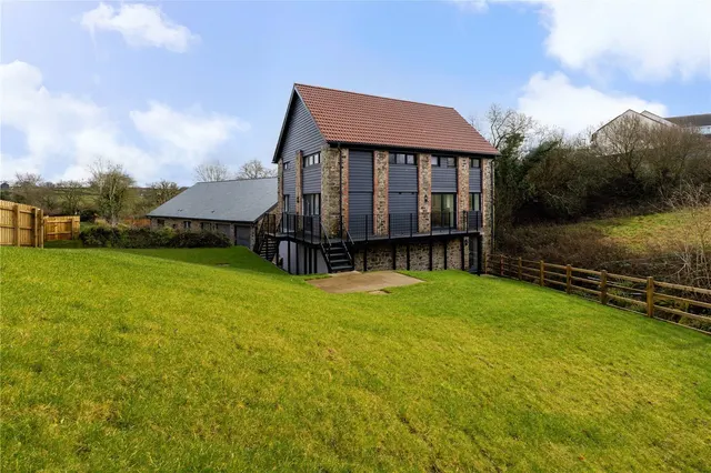 Old Tannery Drive, South Molton, EX36, photo 1
