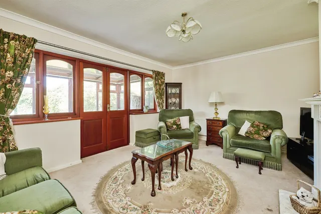 Beauvale Gardens, Peterborough, PE4, photo 2