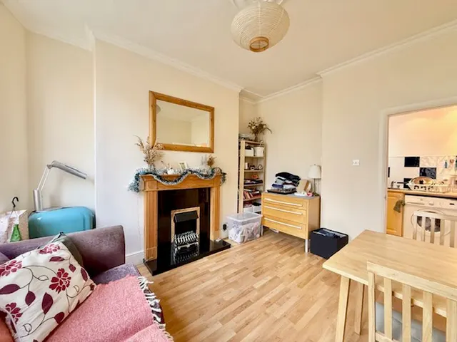 Photo 2 — Bath Terrace, London SE1 6PT