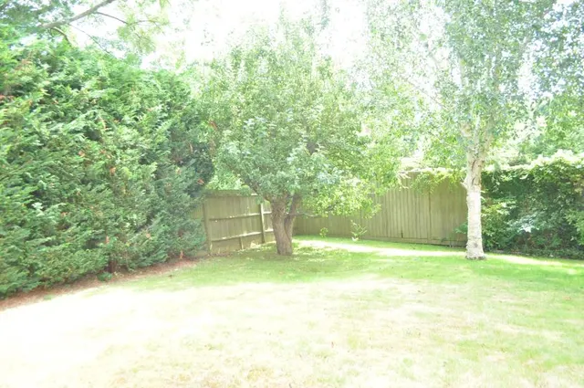 Photo 2 — Surrey, GU25 4DJ