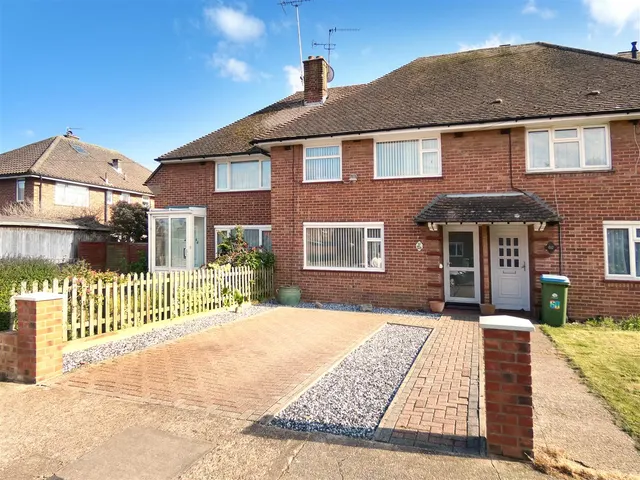Belloc Road, Littlehampton, photo 1