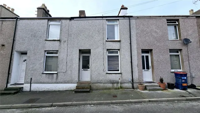 Wian Street, Holyhead, LL65, photo 1