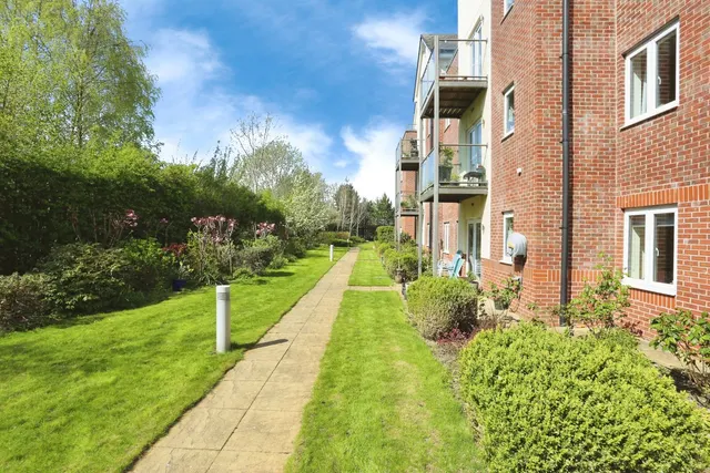 Nelstrop Road, Heaton Chapel, SK4, photo 3