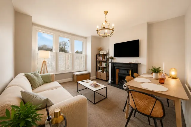 Edgeley Road, London, SW4, photo 3