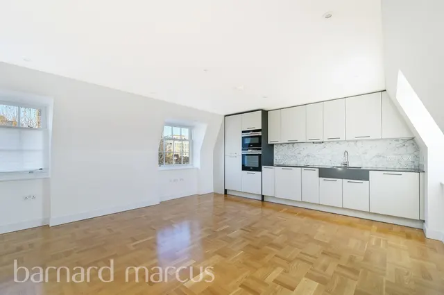 Lisgar Terrace, London, photo 1