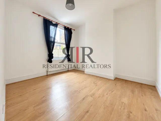 Bellenden Road, London, SE15, photo 3