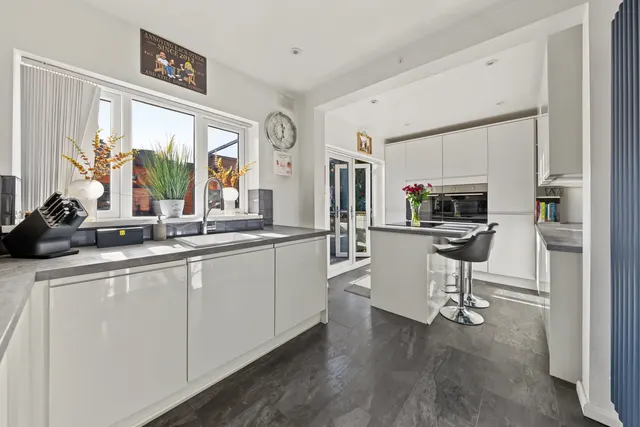 Hurst Lane, Shard End, photo 2