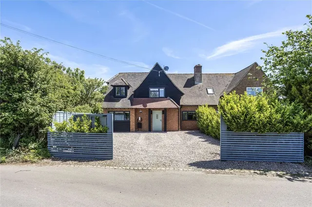 Almodington Lane, Almodington, Chichester, West Sussex, PO20 7LA, photo 1