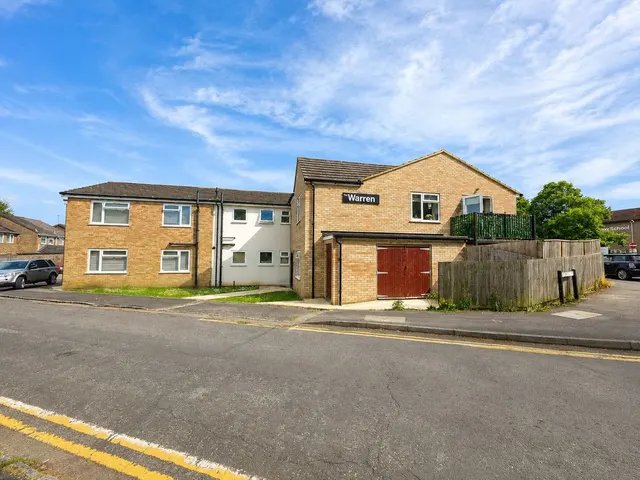 Jackson Court Hazlemere, High Wycombe, HP15, photo 2