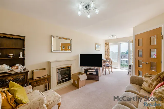 Squirrel Way, Shadwell, LS17, photo 2