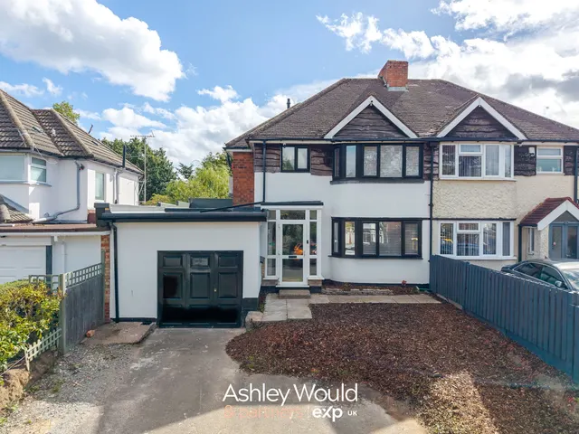 Senneleys Park Road, Birmingham, B31, photo 1