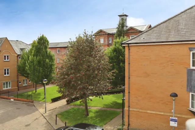 Portland Close, Chesterfield, S41, photo 3