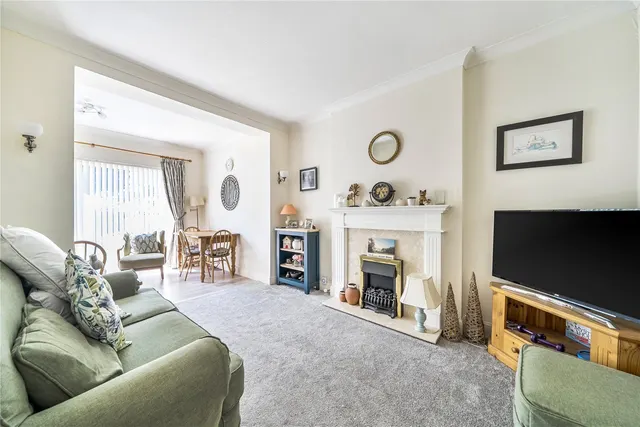 Photo 2 — Sandhurst Road, Orpington, BR6
