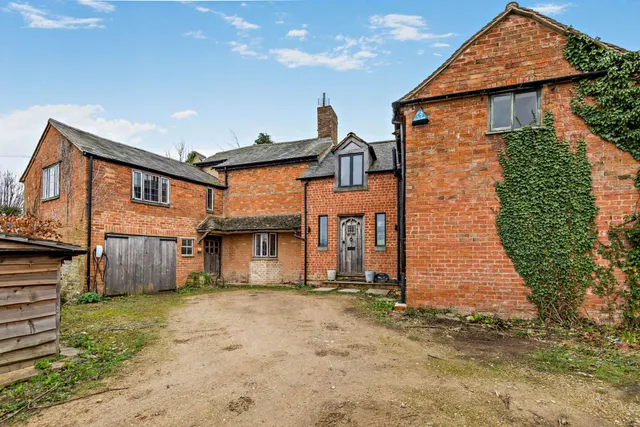 The Green, Stretton On Fosse, GL56 9SQ, photo 1