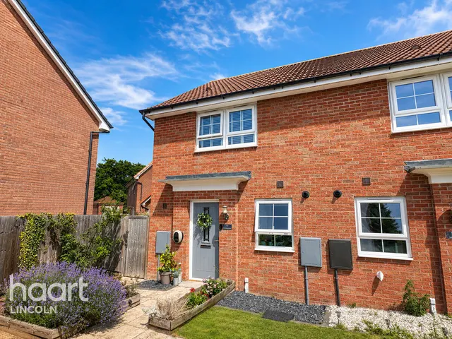 Antonius Way, North Hykeham, LN6, photo 1