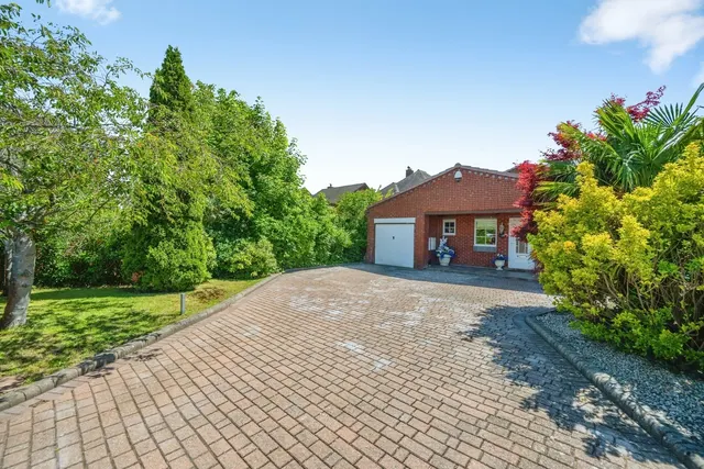 Photo 2 — Sutton Road, Mile Oak, Tamworth, Staffordshire, B78