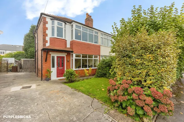 Arbury Avenue, Cheadle Heath, SK3, photo 1