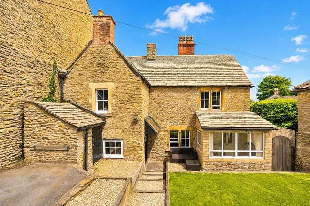 Rodden Road, Frome, BA11, photo 1