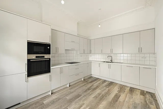 Denbigh Street, London, SW1V, photo 1