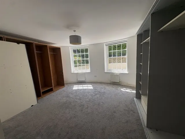Photo 2 — Store) Windlesham Road, BRIGHTON