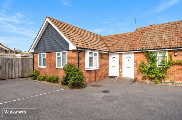 Harrison Place, Basingstoke, RG21, photo 1