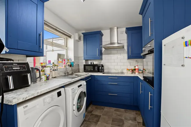 Hellebore Close, Nottingham, NG5, photo 2