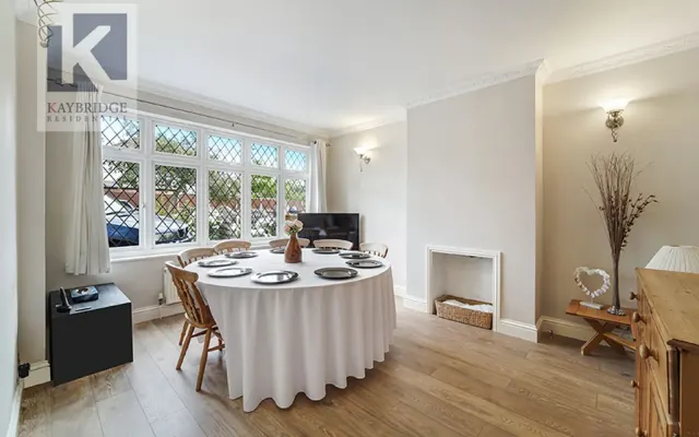 Photo 3 — Raleigh Drive, Surbiton, KT5