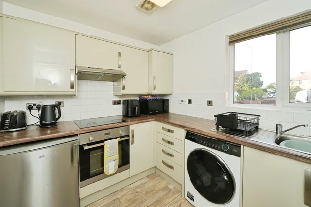 Valentine Lane, Chepstow, NP16, photo 3