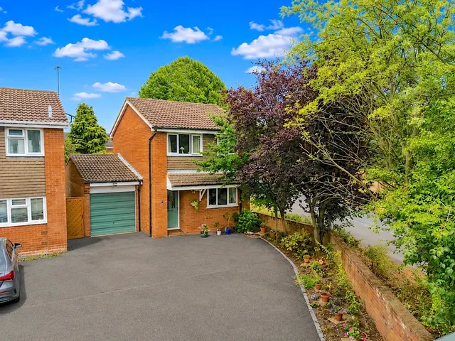 Levington Close, Perton, Wolverhampton, WV6, photo 1