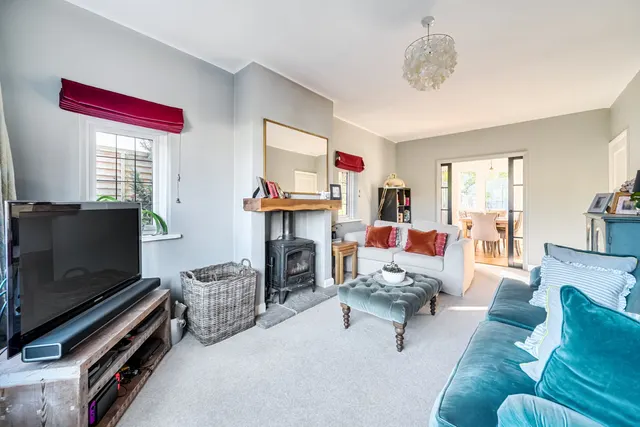 The Close, West Byfleet, KT14, photo 2