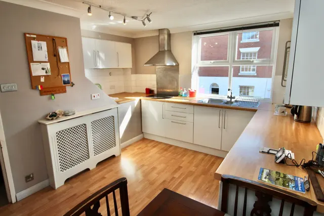 Gosport Street, Lymington, SO41, photo 2