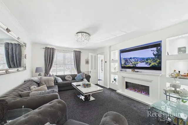 Photo 3 — Chartwell Grove, Liverpool, Merseyside, L26