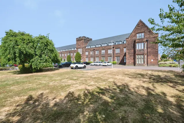Mallows Grove, Dudley, photo 1