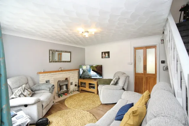 Clos Cyncoed Caerphilly, CF83, photo 2
