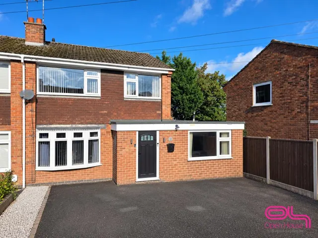 Handsacre Close, Swadlincote, DE11, photo 2