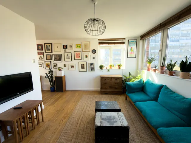 Weymouth Terrace, London, E2, photo 1