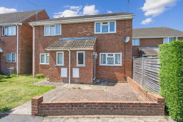 Jennings Field, Flackwell Heath, HP10, photo 1