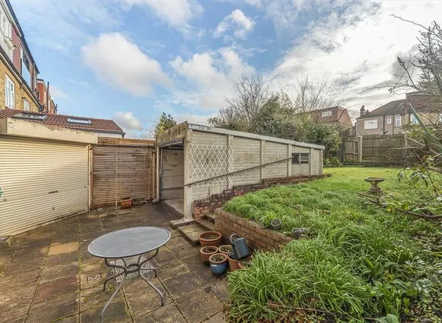 Photo 2 — Holme Lacey Road, Lee, SE12
