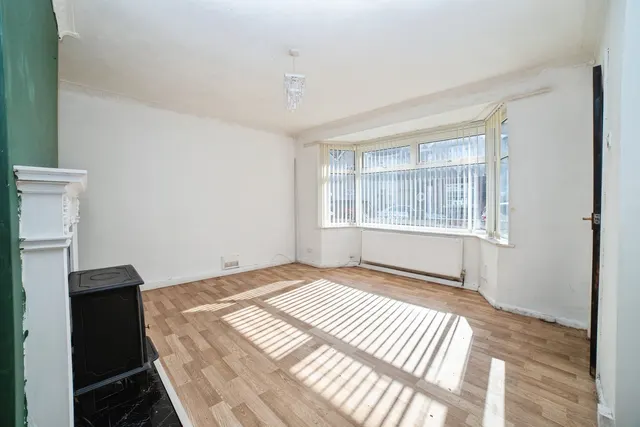 Lime Avenue, Huthwaite, NG17, photo 2