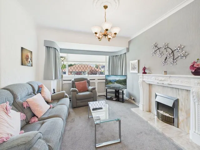 Photo 2 — Hillary Avenue, Ashton-under-Lyne, Greater Manchester, OL7