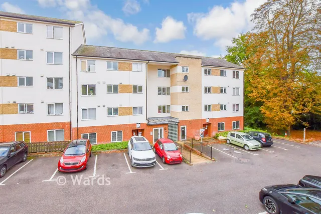 Bambridge Court, Maidstone, ME14, photo 1