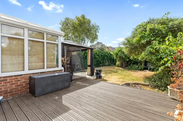 Longcroft Avenue, Wendover, HP22, photo 3