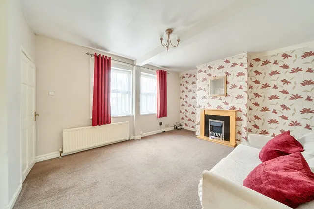 Constantine Avenue, York, YO10, photo 2