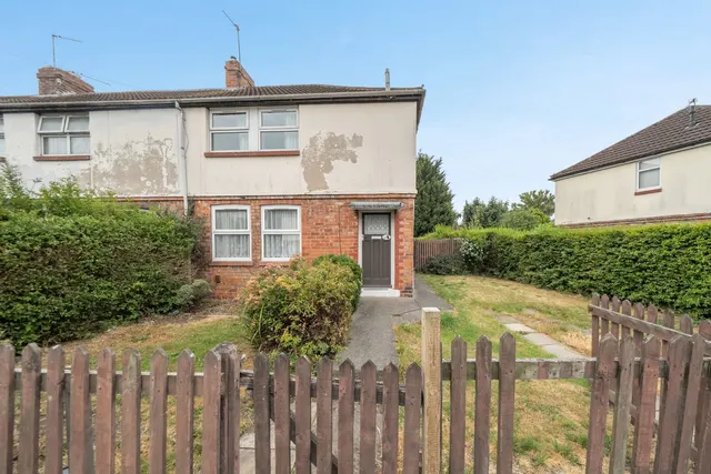 Constantine Avenue, York, YO10, photo 1