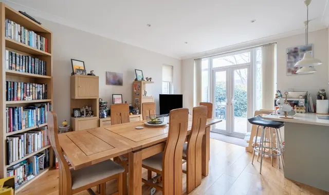Photo 3 — Park Hill Road, Epsom, KT17
