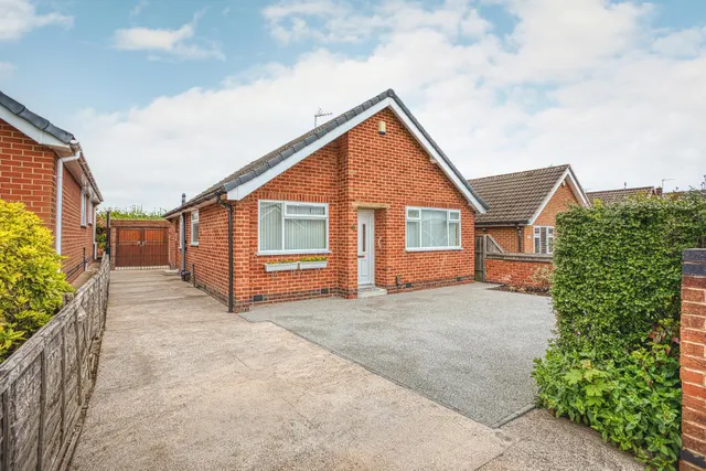 Field Rise, Littleover, DE23, photo 1