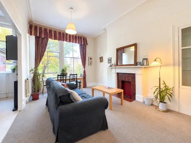 Clarendon Road, Leeds, LS2, photo 2