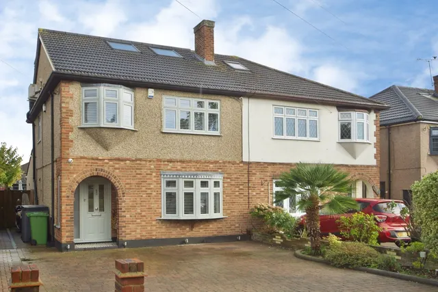 Havering Road, Romford, RM1, photo 1