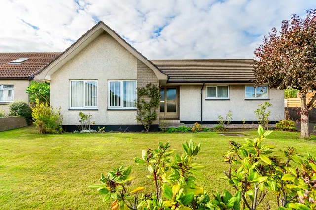 3 bedroom house — Panbride Street, Carnoustie, DD7 6BU