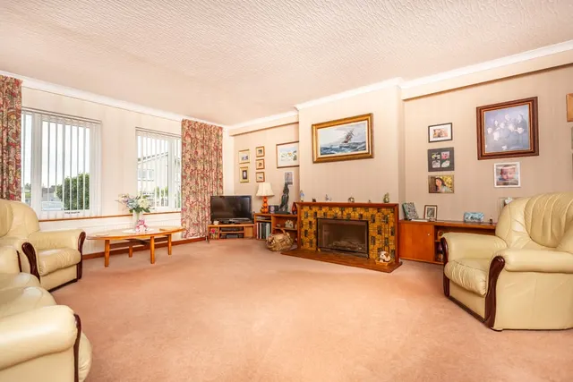 Photo 3 — Panbride Street, Carnoustie, DD7 6BU